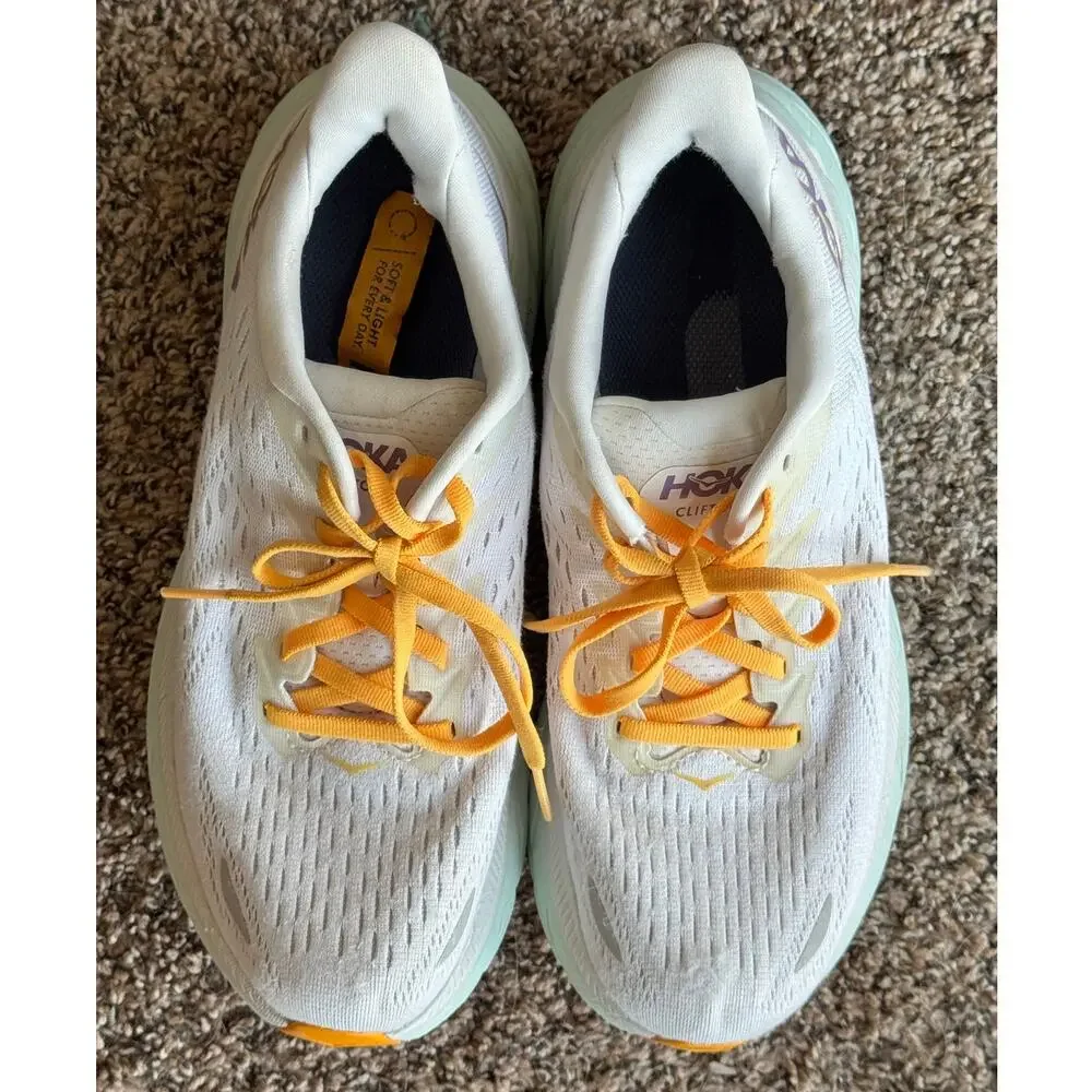 HOKA ONE ONE Clifton 8 Women’s Running Shoes Size 7.5B Athletic Sneakers